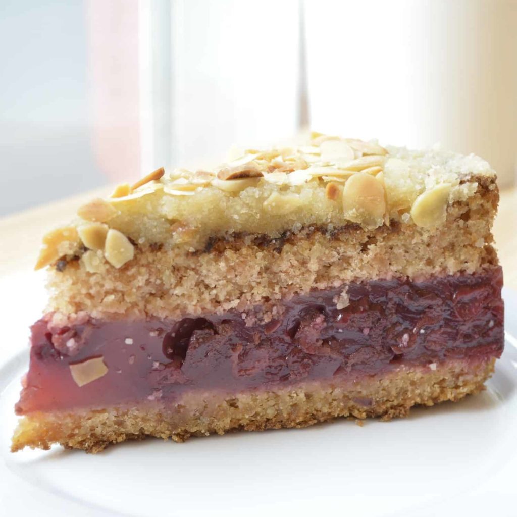 fitlife cukormentes cukrászda paleo meggyes marcipános torta